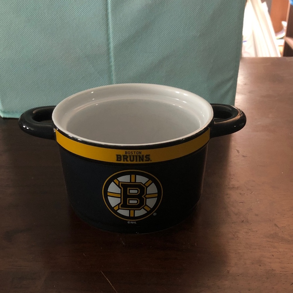 🛍️ Nhl Boston Bruins Ceramic Two-Handled Soup Bowl